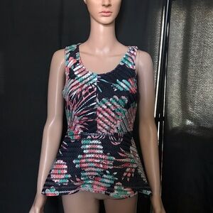 new york and company floral peplum sleeveless top -XS